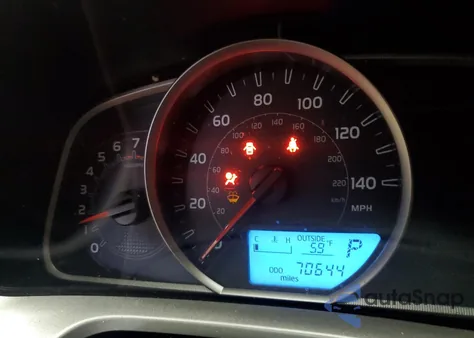 2015 Toyota Rav4 Le z USA, uszkodzony, nr VIN JTMBFREV8FJ022864